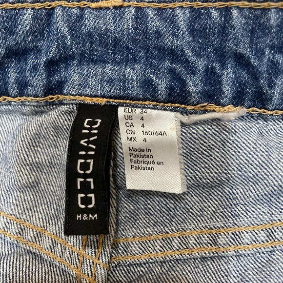 High Waisted H&M Denim Shorts - Fits like a 0! - Picture 3 of 5